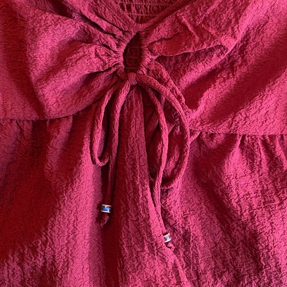 🆕 Kirious Los Angeles Elegant Burgundy Women's Top - Picture 3 of 11